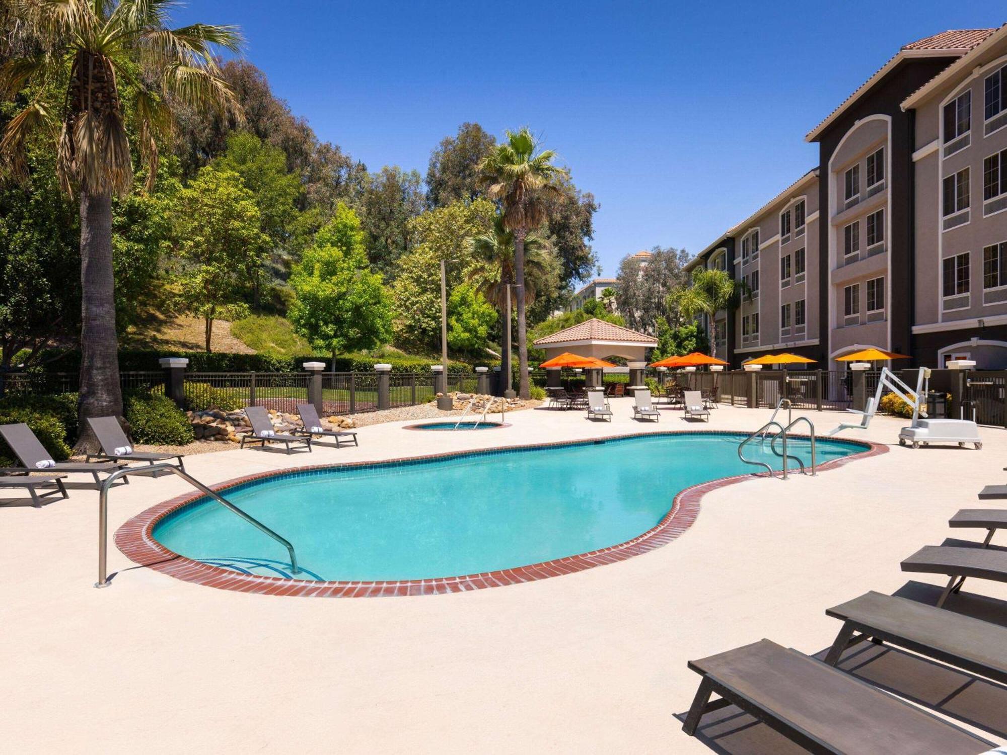 La Quinta By Wyndham Santa Clarita - Valencia Hotel Stevenson Ranch Exterior foto